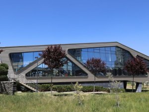 Çankaya’ya yeni sanat merkezi: ’Fikret Otyam Sanat Merkezi’