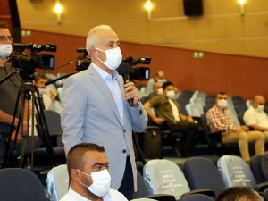 Gültak: “27 Mayıs 1960 darbesi, Türk demokrasi tarihinde kara bir lekedir”