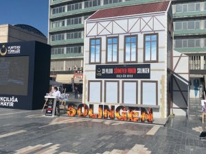 Solingen faciasında hayatını kaybedenler anılıyor