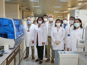 Çin aşısı yapılan sağlık çalışanlarında antikor yüzde 98.2 tespit edildi