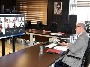 Pandemide 2 bin 710 hemşire hayatını kaybetti