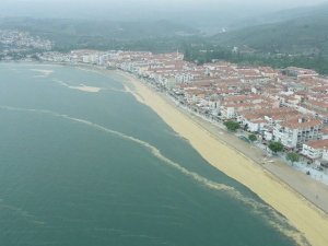 Gemlik Körfezi’ndeki salya istilası havadan görüntülendi