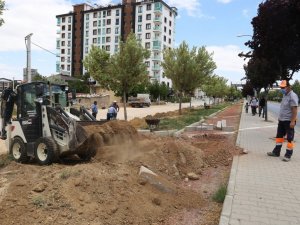 Karaman Belediyesinden asfalt ve çevre düzenlemesi