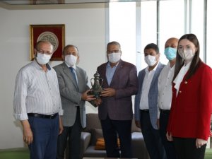 Başkan Çerçi yeni binasında MTSO Başkanı Yılmaz’ı ağırladı