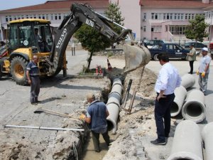 Akyazı’da altyapı güçlendirme çalışmaları sürüyor