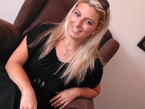 Alaçam Belediye Başkanı’nın eşi kalbine yenik düştü