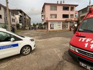 Korkulan olmadı, bina sakinleri evlerine girdi