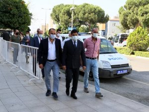 ADÜ personelinden Rektör Aldemir’e destek