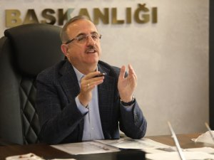 AK Parti İzmir İl Başkanı Sürekli: "Şovu bırakın, trafiğe bakın"