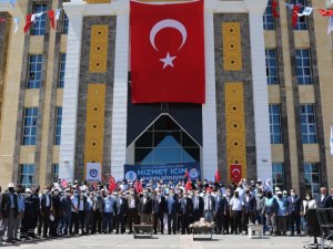 Başkan Akman: “İşçi, alın teri kurumadan hakkını alması gerekir”