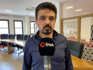 Doç. Dr. Balcı’dan ’deniz salyası’ açıklaması: "Kirlilik kaynaklarını kesmedikten sonra hiçbir şekilde bu iş çözülmez"