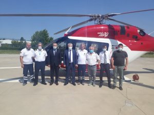 Ambulans helikopter acil hastalara hızır gibi yetişiyor