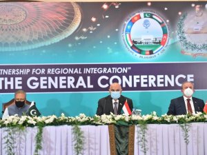 TBMM Başkanı Şentop: “Yerli ve millî aşı geliştirme çalışmalarımızda da büyük mesafe kat ettik”