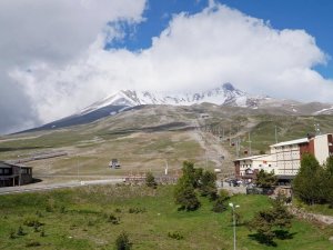 Erciyes’e Haziran ayında kar yağdı