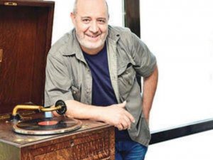 Müzik camiasının acı kaybı: Hasan Saltık hayatını kaybetti