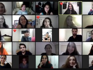 Gençler, “Geç Olmadan” iklim krizi ve sürdürülebilirlik için harekete geçiyor