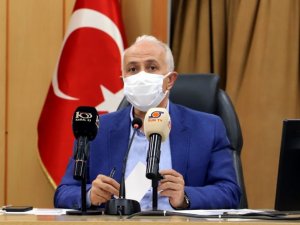 Gültak’tan meclis üyelerine: “Kaçak yapılar yapılırken niye müdahale etmediniz?”