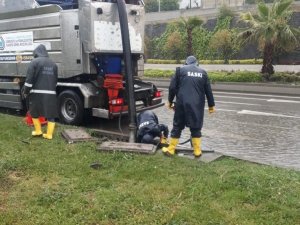 SASKİ: "Kanallardan 250 kamyon atık çıkarıldı"