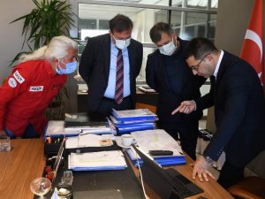 Kuşadası Belediyesi’nden Akut’a yer tahsisi