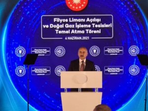 Ulaştırma ve Altyapı Bakanı Karaismailoğlu Filyos Limanı açılışında konuştu