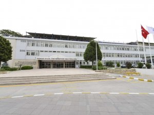 DEÜ’nün 12 yerleşkesi sıfır artık belgesi aldı