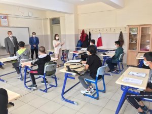 Lise giriş sınavı öncesi öğrencilere moral ziyareti