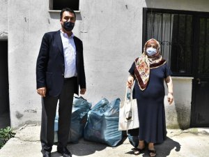 Mustafa Dündar’dan çevre dostlarına hediye