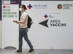 İtalya’da son 24 saatte 2 bin 436 yeni vaka