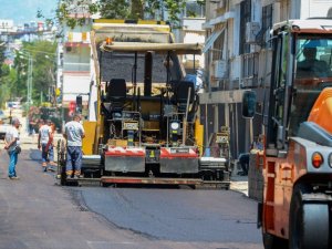 Muratpaşa’da 22 cadde ve sokak sıfır asfalta kaplanacak