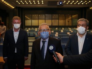 Büyükkılıç, "Konforlu olan ulaşımı daha da konforlu hale getireceğiz"