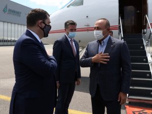 Bakan Çavuşoğlu, Paris’te