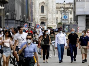 İtalya’da son 24 saatte 2 bin 275 yeni vaka