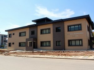 Kilis’te her mahalleye taziye evi projesi devam ediyor