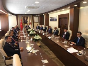 Bakan Gül: “HSK’nın yeni seçilen üyelerinin de ‘FETÖ’ ile mücadeleyi aynı kararlılıkla sürdüreceğine inancımız tamdır”