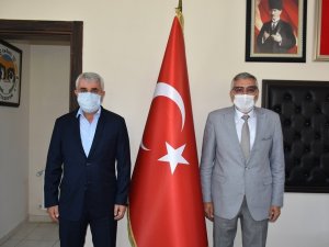 MHP Eskişehir Milletvekili Sazak’tan Başkan Bozkurt’a ziyaret