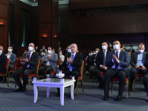 Cumhurbaşkanı Erdoğan e- Spor Turnuvası’nın final maçını izledi