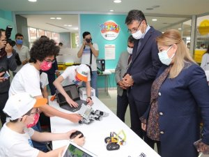 Kütahya’da ’Kendin Yap Atölyeleri’ hizmete sunuldu