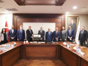 ATO Heyeti’nden Hazine ve Maliye Bakanı Lütfi Elvan’a ziyaret