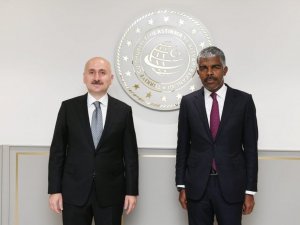 Bakan Karaismailoğlu, Angola Ulaştırma Bakanı Ricardo Viegas d’Abreu ile bir araya geldi