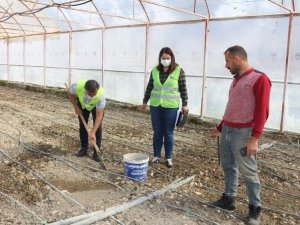 Çiftçiye ücretsiz toprak analizi desteği