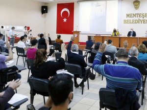 Menteşe Belediyesi esnafa kira desteğini 2 ay uzattı