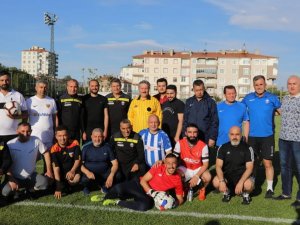 TÜFAD ve AK Parti Melikgazi İlçe Teşkilatı arasında dostluk maçı yapıldı