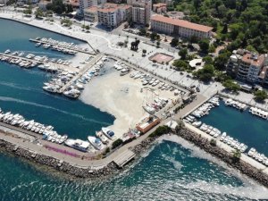 Çanakkale Boğazı’nda müsilaj temizliği seferberliği