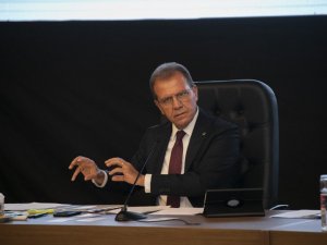 Seçer’den balık çiftliklerine tepki