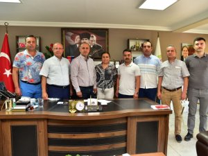 İncirliova Belediyesi’nde toplu iş sözleşmesi sevinci