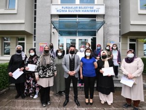 Pursaklar Belediyesi Hüma Sultan Hanım Evi’nde mezuniyet heyecanı