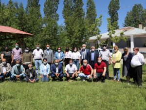 Türkiye’nin farklı illerinden gelen muhtarlar Van’da ağırlandı