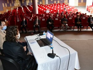 Karabük’te ‘Çevre Bilinci ve Atık Yönetim’ paneli düzenlendi