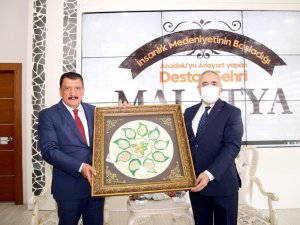 Bakan Yardımcısı Tunç’tan Başkan Gürkan’a ziyaret