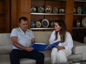 Truskavest Belediye Başkan Yardımcısı Kotyk, Kemer Belediye’sinde